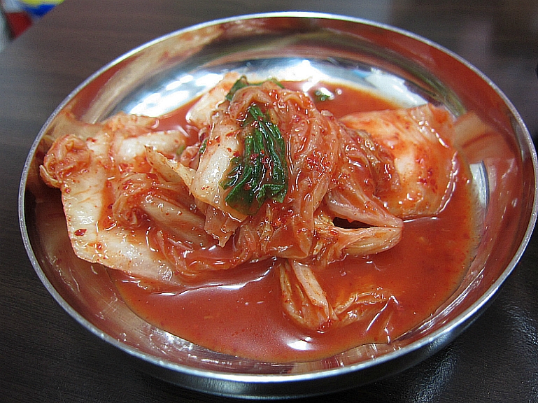풍성한칼국수 이미지