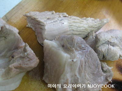 저렴하고 담백하게 맛있는 특별식 "술 취한 돼지고기 조림 "