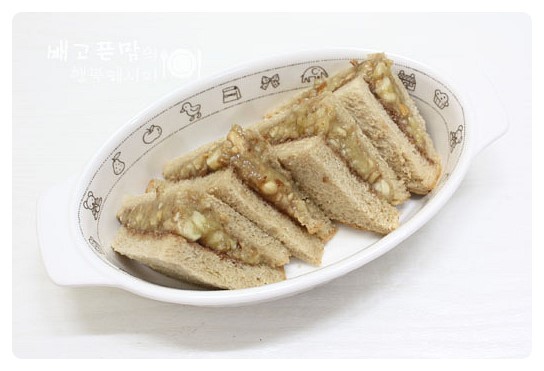바삭하고 촉촉함이 함께해요.