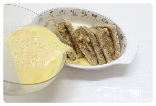 바삭하고 촉촉함이 함께해요.