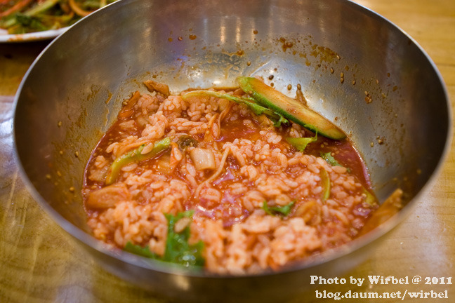 매콤한 비빔국수와 편육이 맛있는 그곳! 분당에서 이곳을 모르면 간첩!