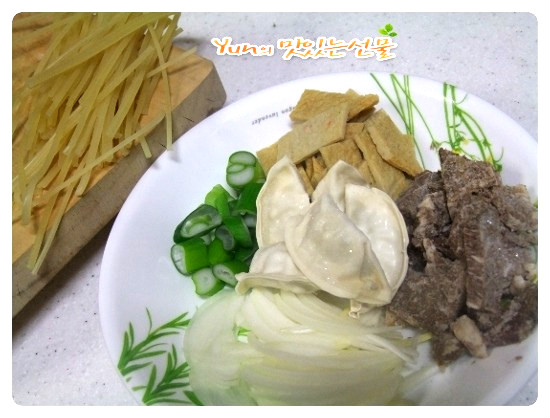 매콤달콤떡볶이 이미지