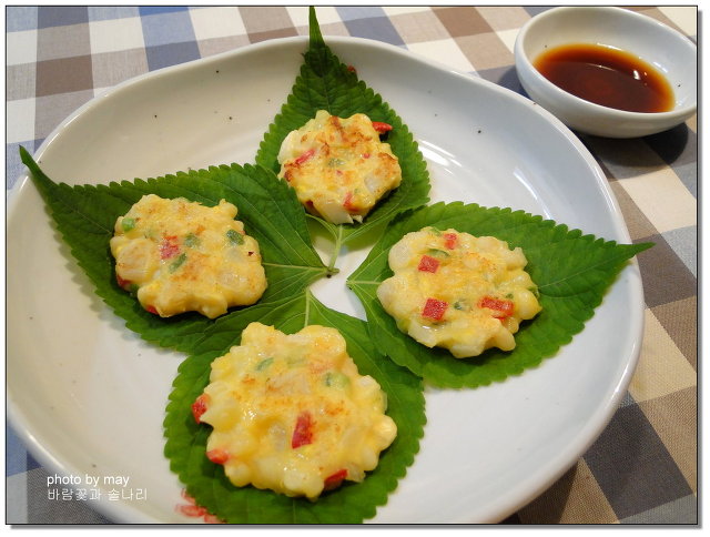 제철 찰옥수수요리~ 깻잎에 싸 먹는 관자옥수수전