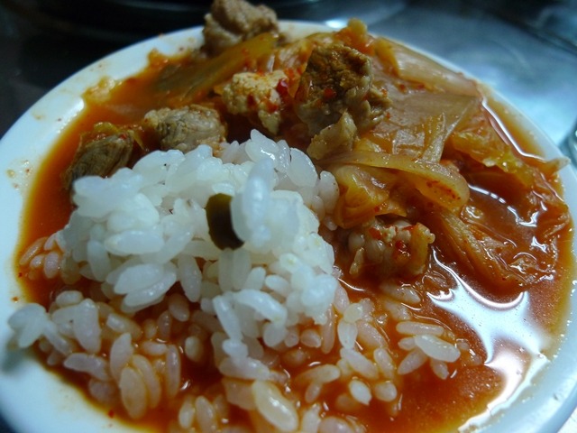 김치찌개가 끝내줘요