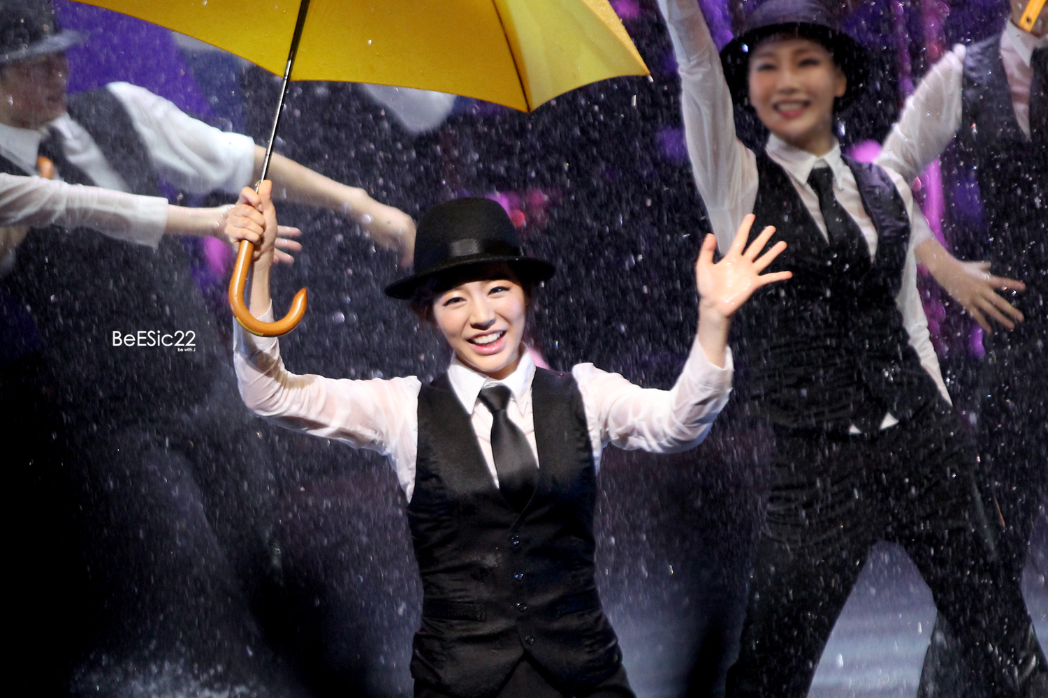 [OTHER][29-04-2014]Sunny sẽ tham gia vở nhạc kịch "SINGIN' IN THE RAIN" - Page 2 2116FB4C53A5944C3393B3