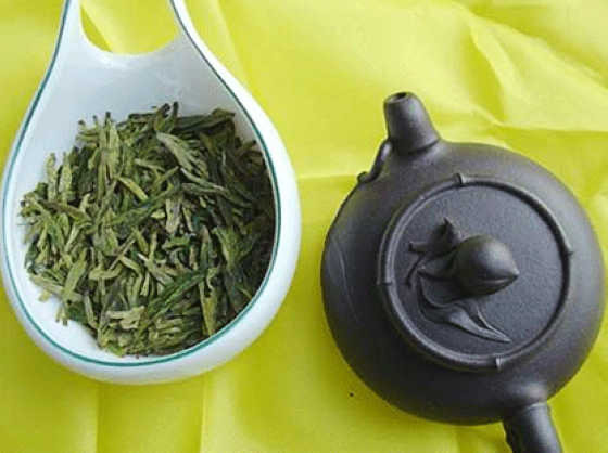 서호용정차(西湖龍井茶) 시장의 난상
