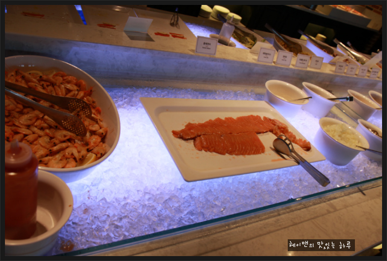 더블클릭을 하시면 이미지를 수정할 수 있습니다