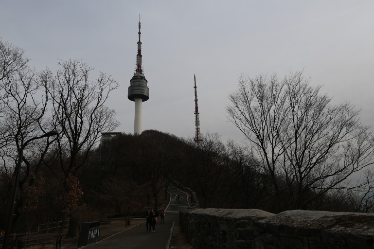 남산의 명물, 연인들의 자물통