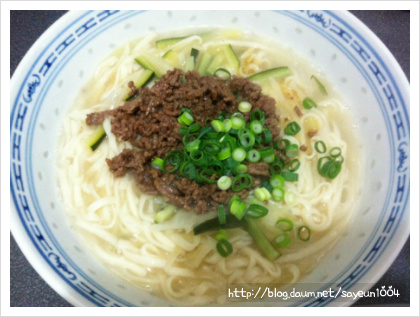 칼국수먹는날 이미지