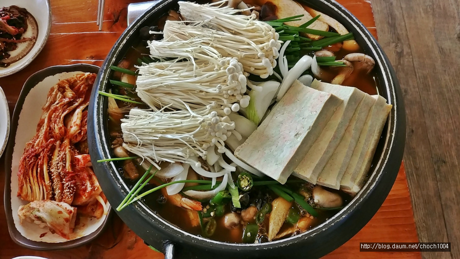 눈이 즐겁다, 주인의 마음 담은 때깔고운 오색진두부