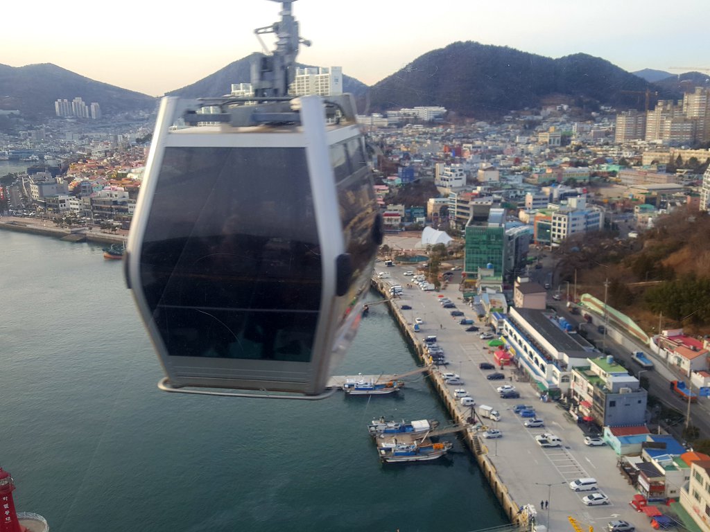 남해바다 여수여행 오동도에서 돌산까지 바다 위로 날아가는 여수해상케이블카