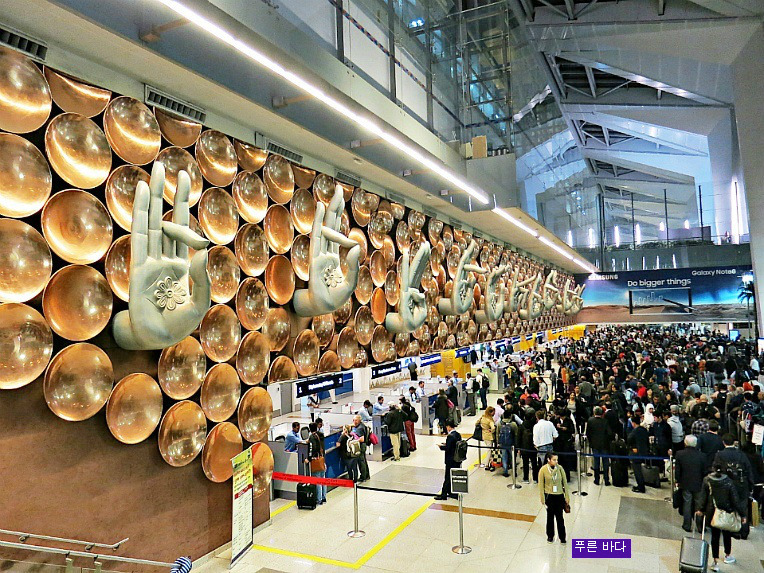 인도 델리 인디라 간디 공항