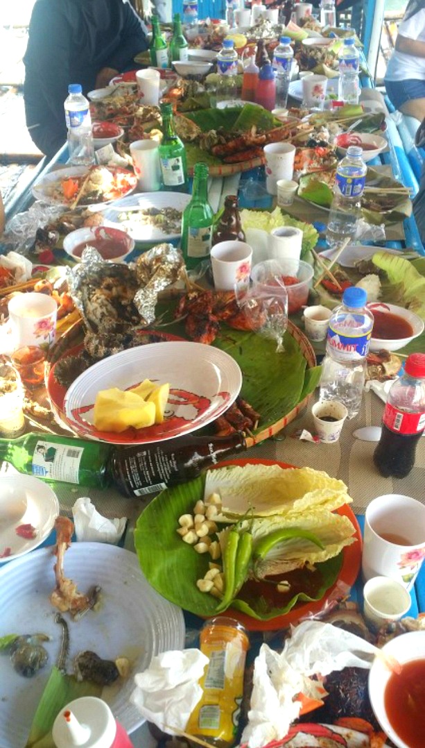 지금은 투어중...