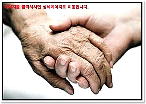 99D2E933598F5ACD3025D4